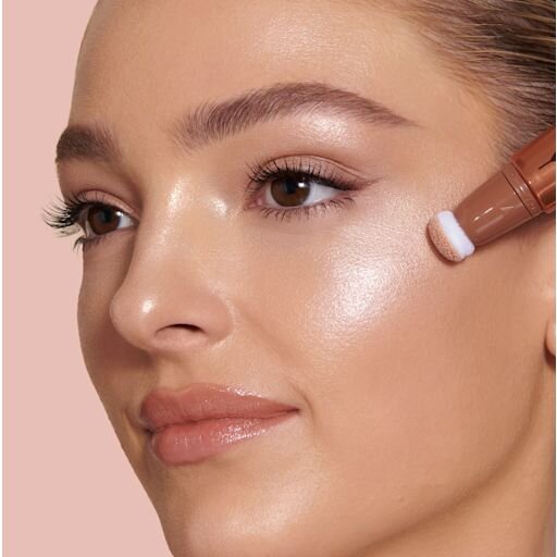 Beauty Light Wand IM FOKUS