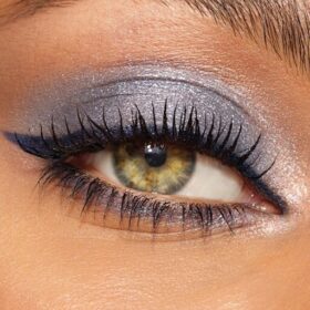 CHARLOTTES PALETTE MIT SCHÖNHEITS-TRENDS FÜR DIE AUGEN: DENIM DIMENSION