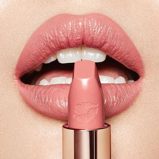 Hot Lips 2 DANCEFLOOR PRINCESS